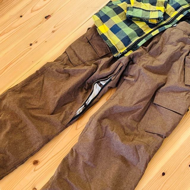 美品】nomis 686 スノボーウェア上下セット XL ジャケット パンツ ...