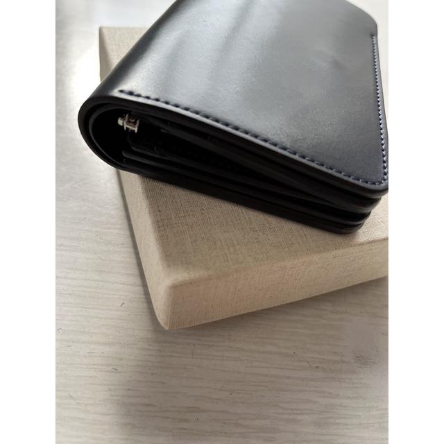 本日限定入手困難完売品forme short wallet コードバン　ネイビー メンズのファッション小物(折り財布)の商品写真