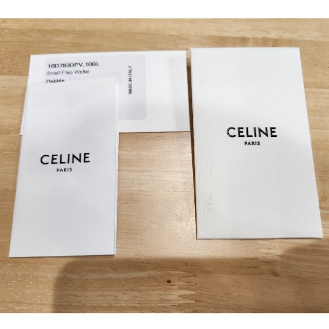 celine(セリーヌ)のセリーヌ　トリオンフ スモールフラップウォレット シャイニーカーフスキン　財布 レディースのファッション小物(財布)の商品写真