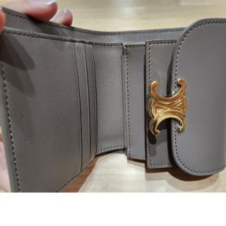 お値下げCELINE スモール フラップウォレット ナチュラルカーフスキン 財布