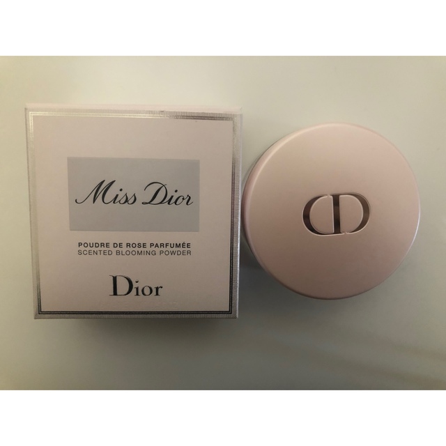 Dior(ディオール)のミスディオール　ブルーミング　ボディパウダー　16g コスメ/美容のボディケア(ボディパウダー)の商品写真