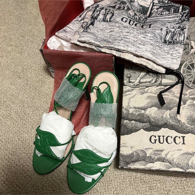 GUCCIグッチ新品サンダル38 セルジオロッシ お好きな方にも 公式の店舗