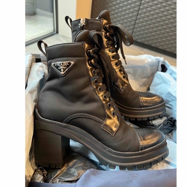 PRADA プラダ レザー×ナイロン レースアップ ブーティー-