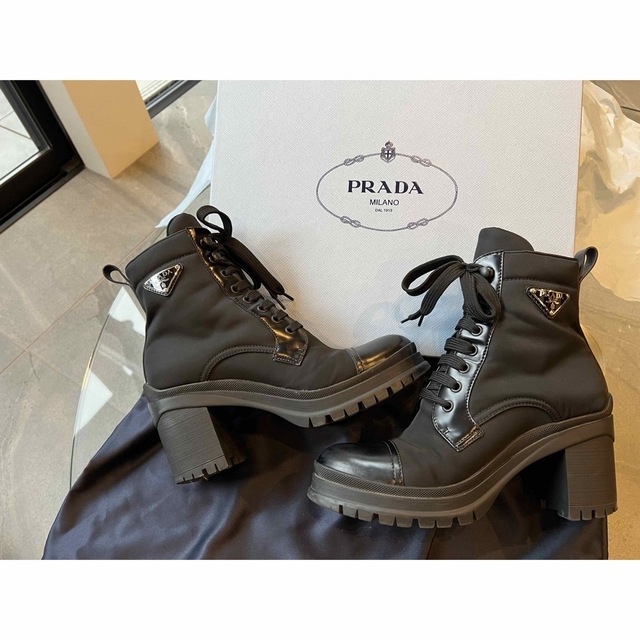 PRADA プラダ レザー×ナイロン レースアップ ブーティー-