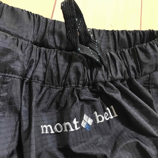 mont bell(モンベル)のモンベル　mont-bell  ゴアテックス　パンツ　ブラック　XL メンズのパンツ(その他)の商品写真