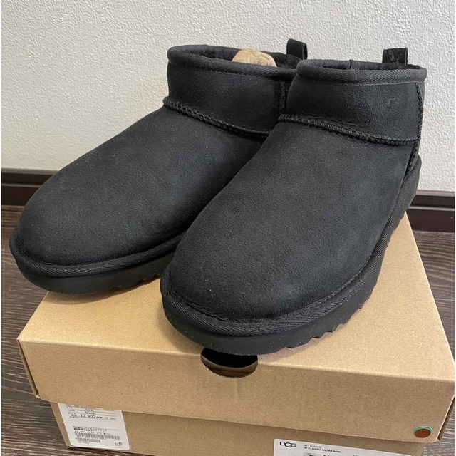 はじこさま専用 ⭐︎ ugg ムートンブーツ⭐︎新品 37 | フリマアプリ ラクマ