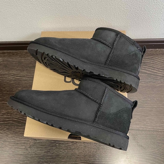 はじこさま専用 ⭐︎ ugg ムートンブーツ⭐︎新品 37