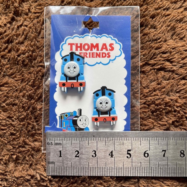 THOMAS(トーマス)のトーマス　ボタン　飾りボタン ハンドメイドの素材/材料(各種パーツ)の商品写真