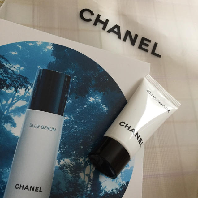 CHANEL(シャネル)の未使用 シャネル ブルーセラム 5ml コスメ/美容のスキンケア/基礎化粧品(美容液)の商品写真