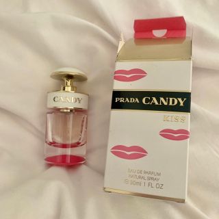 プラダ(PRADA)の【PRADA】CANDY kiss 香水(香水(女性用))