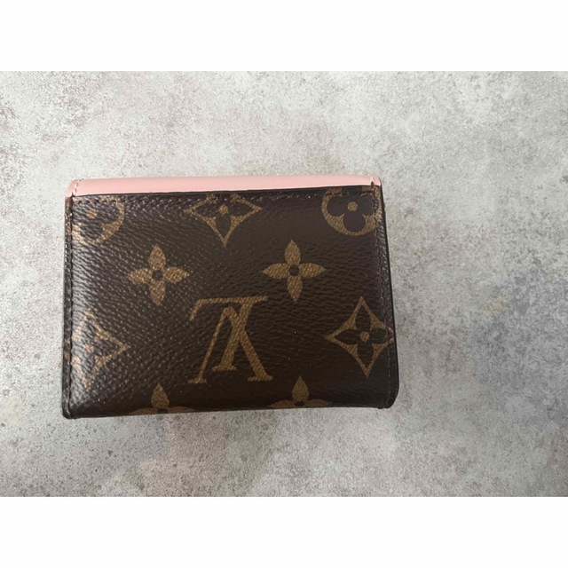 LOUIS VUITTON(ルイヴィトン)の【MS様専用】ルイヴィトン　ポルトフォイユ・ゾエ　ローズバレリーヌ レディースのファッション小物(財布)の商品写真