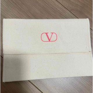 バレンティノ(VALENTINO)のヴァレンティノ (小物入れ)