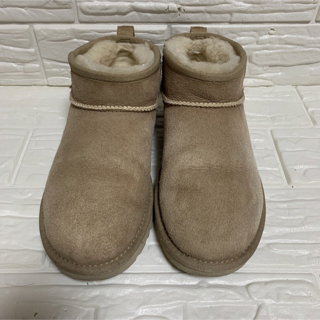 UGG クラシックウルトラミニ サンド ナチュラル 24cm