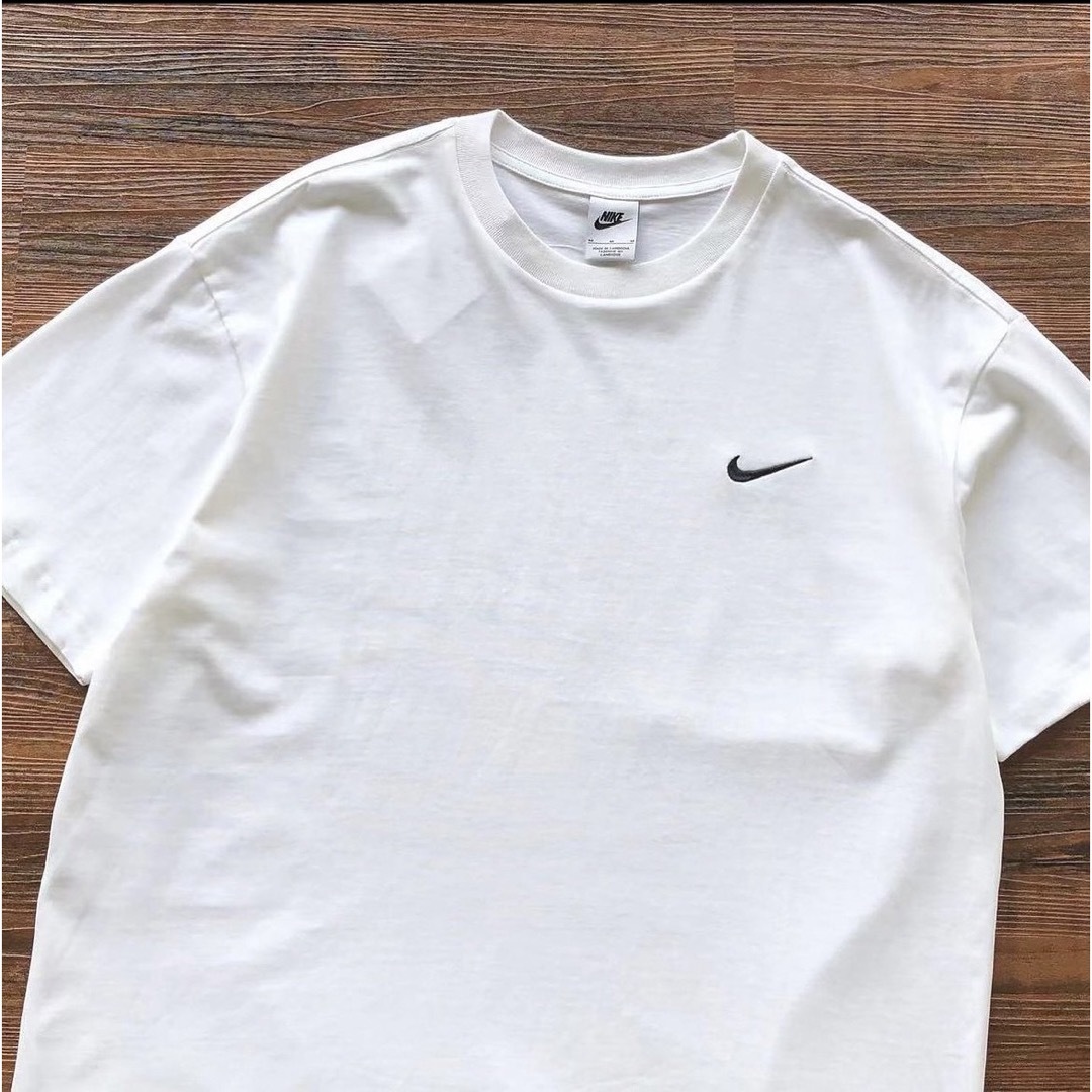 STUSSY(ステューシー)のStussy Nike T-Shirt ステューシー  ナイキ　Tシャツ　白Ｔ メンズのトップス(スウェット)の商品写真