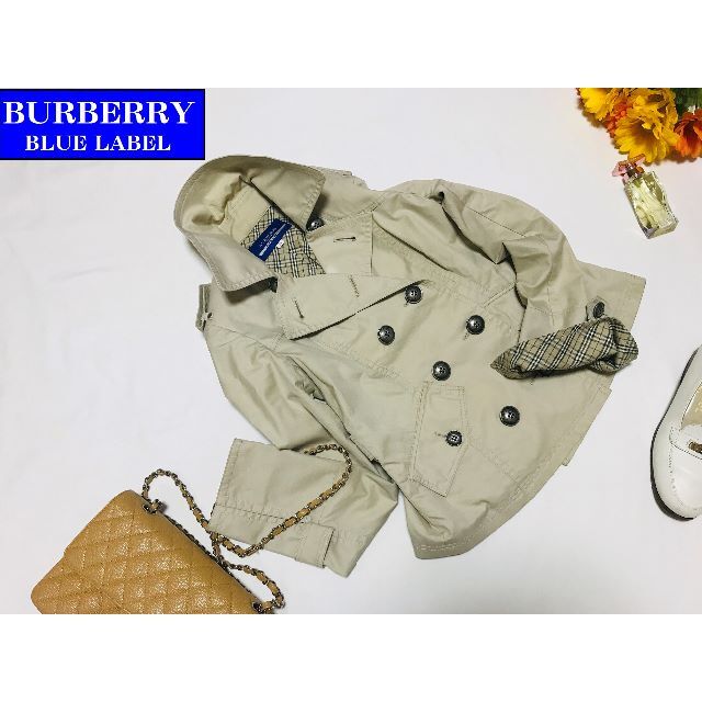 BURBERRY BLUE LABEL(バーバリーブルーレーベル)の【バーバリー】バックスタイルだって魅せたい　春先に着たい欲張りショート レディースのジャケット/アウター(トレンチコート)の商品写真