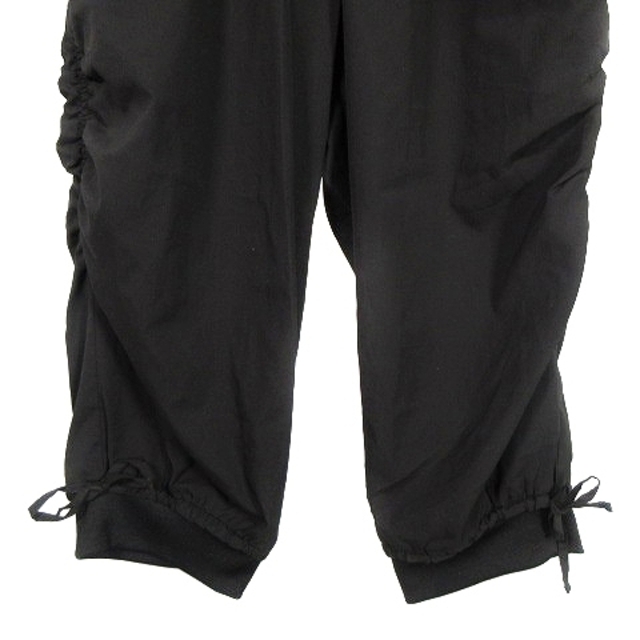 PUMA(プーマ)のプーマ PUMA パンツ ジョガー クロップド 薄手 ロゴ ワンポイント M 黒 レディースのパンツ(その他)の商品写真