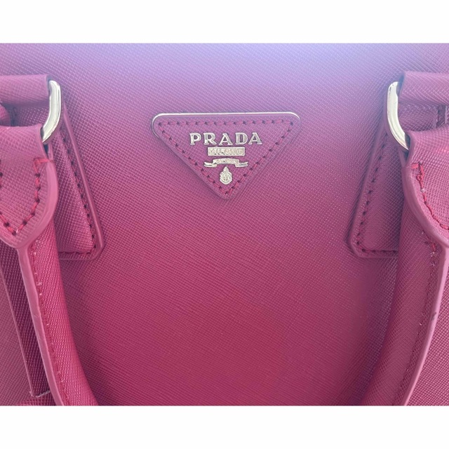 PRADA(プラダ)のPRADA ピンク　ハンドバッグ レディースのバッグ(ハンドバッグ)の商品写真