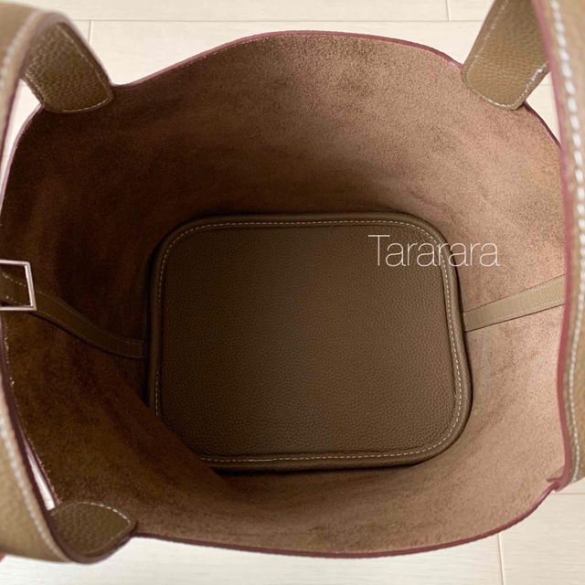 ●leather bucket bag グレーブラウンM●本革 レディースのバッグ(トートバッグ)の商品写真