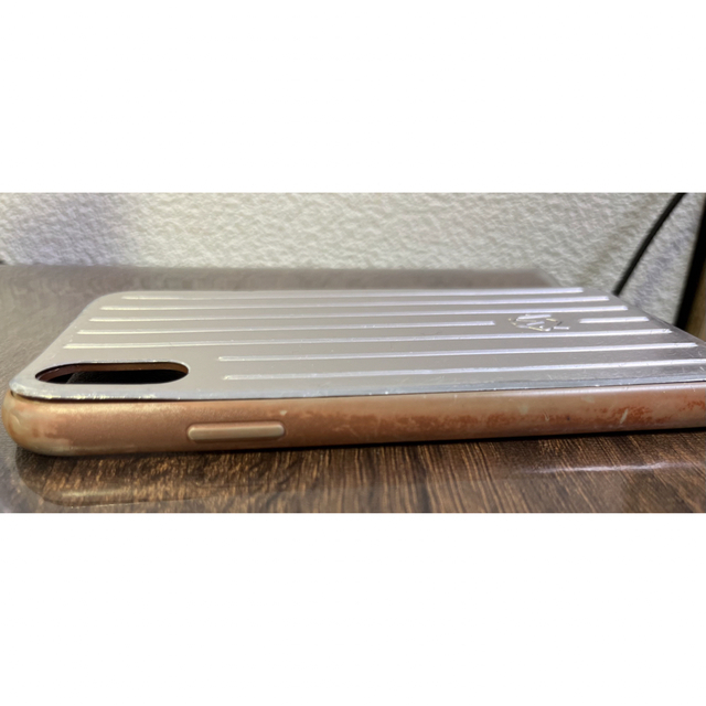 RIMOWA(リモワ)のリモア RIMOWA iPhone XR スマホケース ローズゴールド スマホ/家電/カメラのスマホアクセサリー(iPhoneケース)の商品写真