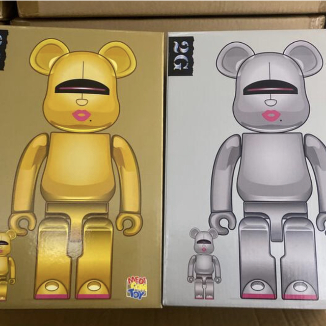 MEDICOM TOY(メディコムトイ)のBE@RBRICK SORAYAMA x 2G 100%&400%  ハンドメイドのおもちゃ(フィギュア)の商品写真
