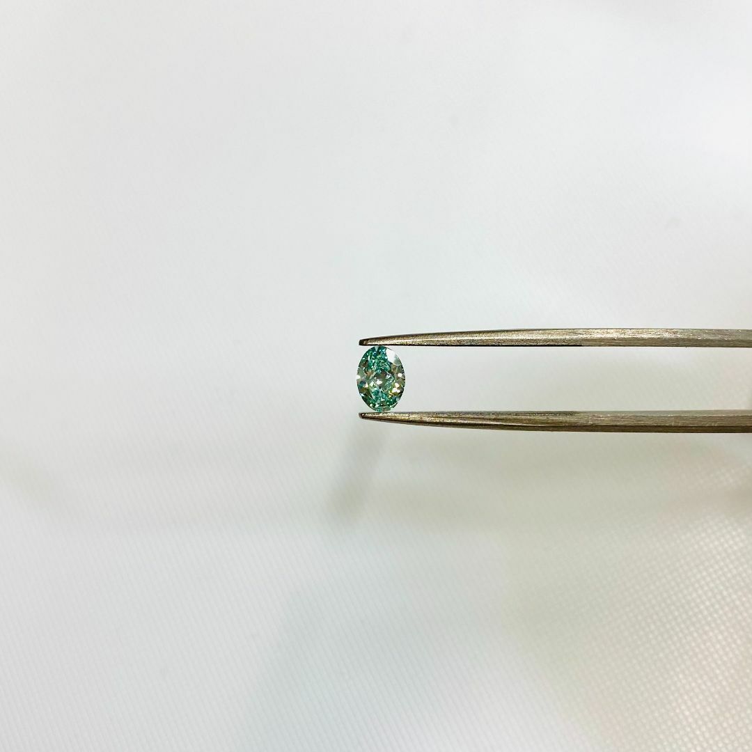 FANCY INTENSE GREENISH BLUE* 0.49ct OV レディースのアクセサリー(その他)の商品写真