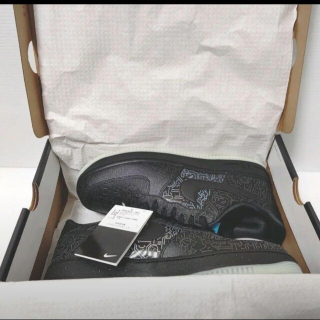 NIKE(ナイキ)の新品!! ナイキ　エアフォース1 スペースプレイヤーズ　ブラック　27.5cm メンズの靴/シューズ(スニーカー)の商品写真