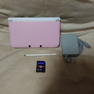 ニンテンドー3DS(ニンテンドー3DS)の【極美品】ニンテンドー 3DSLL＊ピンク×ホワイト＊ACアダプター付き(携帯用ゲーム機本体)