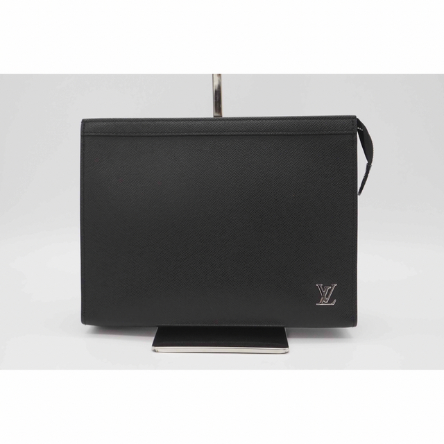 LOUIS VUITTON クラッチバッグ ポシェット ヴォワヤージュ MM 黒 | フリマアプリ ラクマ