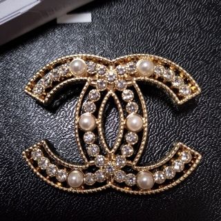 シャネル ブローチの通販 4,000点以上 | CHANELを買うならラクマ シャネル ブローチの通販 4,000点以上 | CHANELを買うならラクマ