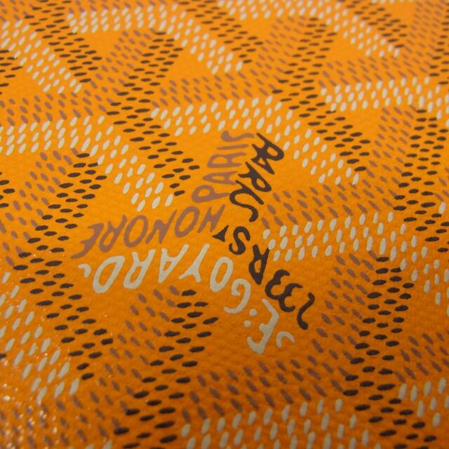 GOYARD(ゴヤール)のGOYARD ゴヤール カスティリオーネ 手帳 カバー イエロー系【極上美品】【中古】 インテリア/住まい/日用品の文房具(その他)の商品写真