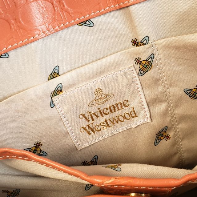 Vivienne Westwood - ヴィヴィアンウエストウッド ☆ オーブ 型押し