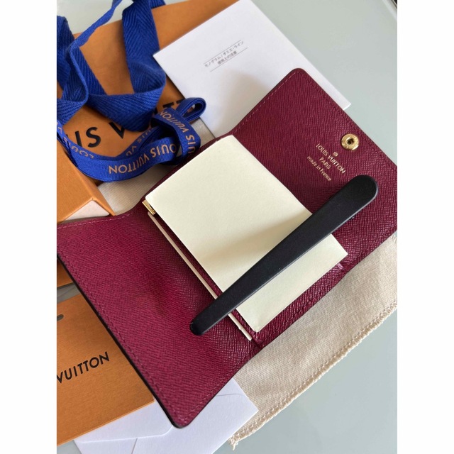 ルイヴィトン キーケース モノグラム フューシャ ICチップ(RFID)使用品 ルイヴィトン キーケース モノグラム フューシャ ICチップ(RFID)使用品
