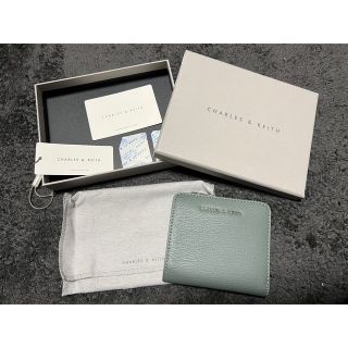 チャールズアンドキース(Charles and Keith)のカナ様専用　CHARLES and KEITH ミニ財布(財布)