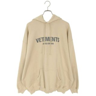 ヴェトモン(VETEMENTS)のヴェトモン 23SS UE63HD680X フロントロゴプルオーバーパーカー  メンズ S(パーカー)