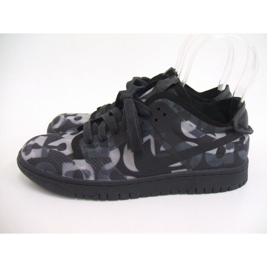 COMME des GARCONS(コムデギャルソン)のCOMME des GARCONS/NIKE WMNS DUNK LOW CZ2675-001 スニーカー 靴 サイズ27 モノグラム プリント ブラック系 メンズ コムデギャルソン/ナイキ【中古】0-0730G♪ メンズの靴/シューズ(スニーカー)の商品写真