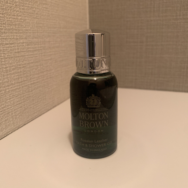 MOLTON BROWN(モルトンブラウン)のMOLTON BROWN モルトンブラウン バス＆シャワージェル コスメ/美容のボディケア(ボディソープ/石鹸)の商品写真