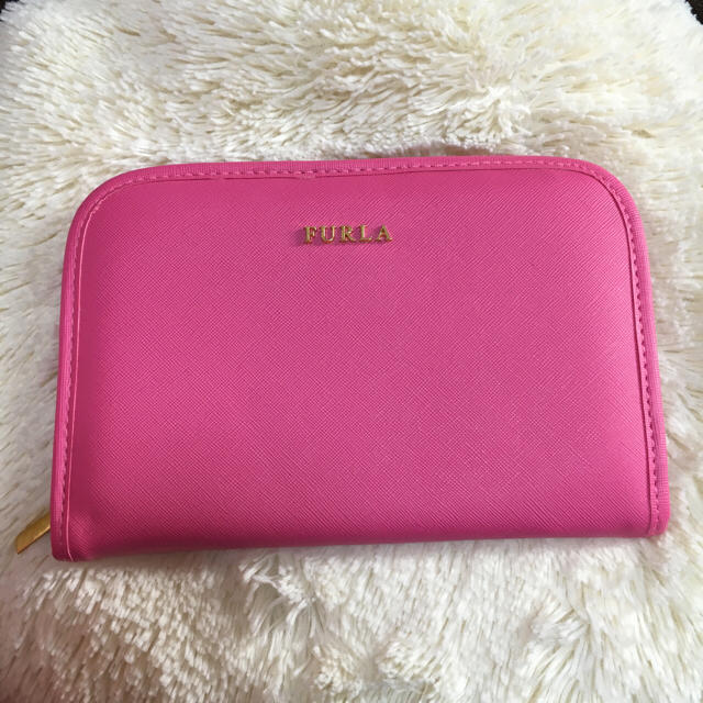 Furla(フルラ)のFURLA マルチケース レディースのファッション小物(その他)の商品写真