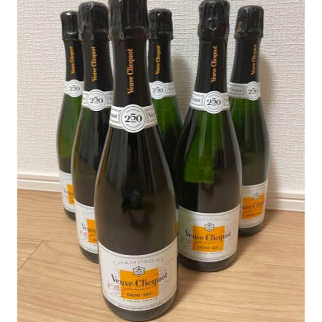 シャンパン/スパークリングワインヴーヴ ホワイト 白 750ml 6本セット シャンパン/スパークリングワインヴーヴ ホワイト 白 750ml 6本セット