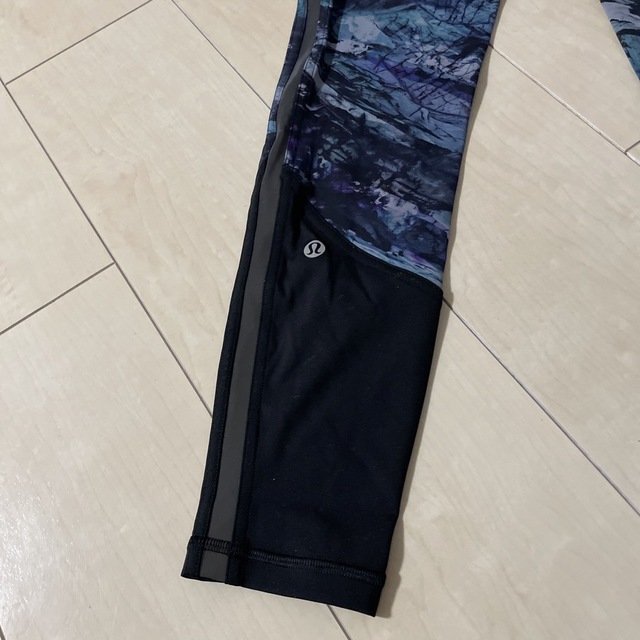 lululemon(ルルレモン)のルルレモン　レギンス レディースのレッグウェア(レギンス/スパッツ)の商品写真