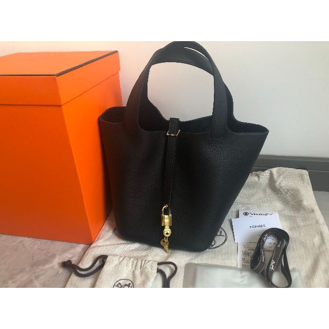 安いそれに目立つ HERMES エルメス ピコタン22 MM ハンドバッグ ゴールド SV金具 トリヨン B刻印 未使用品 ピコタン22MM用バッグピロー オーダー品 ハンドメイド ネイビー
