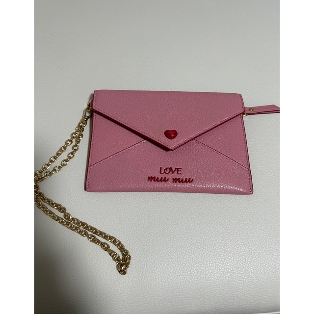 超美品miumiu マドラスラブ パスポートケース ミュウミュウ 割引直販