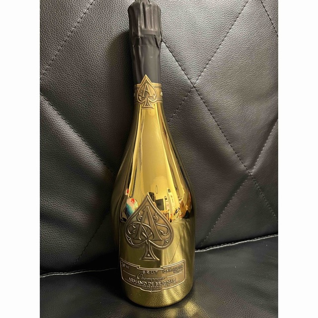 アルマンドブリニャック ブリュット ゴールド ARMAND DE BRIGNAC-