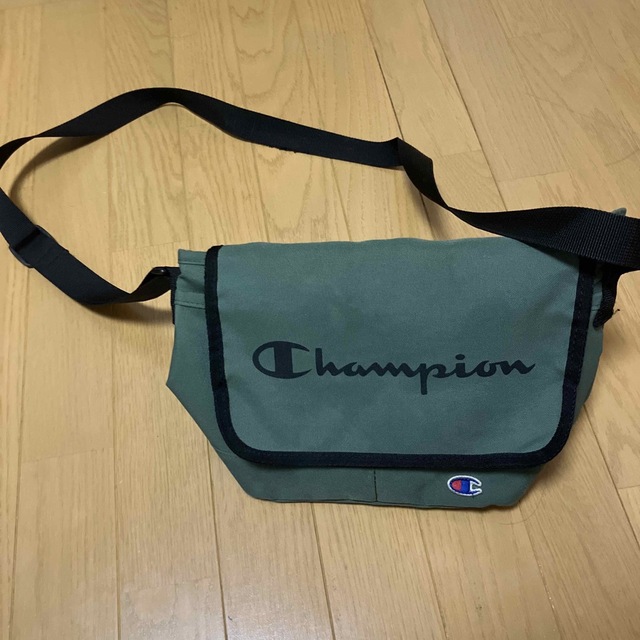 Champion(チャンピオン)の［Champion］ショルダーバッグ メンズのバッグ(ショルダーバッグ)の商品写真