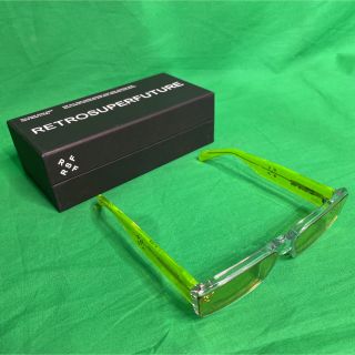 スーパー(SUPER)のretrosuperfuture Issimo Lime LEFORM 激レア(サングラス/メガネ)