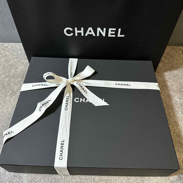 CHANEL - CHANEL 空箱 リボン ショッパーの通販 by cozy CHANEL - CHANEL 空箱 リボン ショッパーの通販 by cozy