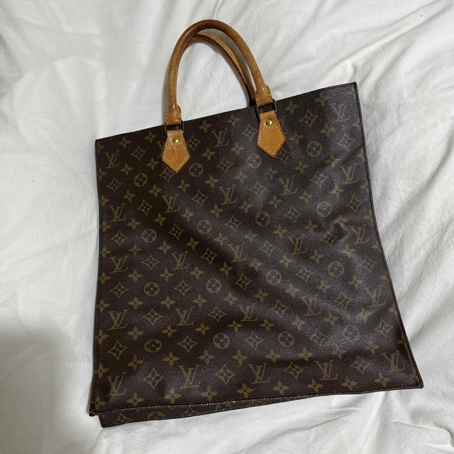 LOUIS VUITTON(ルイヴィトン)のルイヴィトン　モノグラム　サックプラ レディースのバッグ(トートバッグ)の商品写真