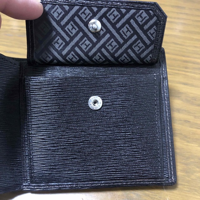 【セール中】HERGOPOCH エルゴポック 二つ折財布　美品 メンズのファッション小物(折り財布)の商品写真