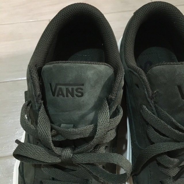VANS VAULT(バンズボルト)のスニーカー23最終値下げ‼︎ レディースの靴/シューズ(スニーカー)の商品写真