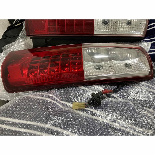 スズキ(スズキ)のLEDテールランプ　MH21S/22S ワゴンR RR MH22S ＡＺワゴン 自動車/バイクの自動車(車種別パーツ)の商品写真