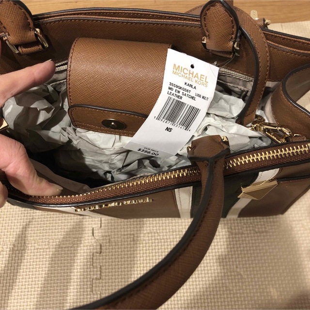 Michael Kors(マイケルコース)のタグつき　マイケルコース　ハンドバッグ レディースのバッグ(ハンドバッグ)の商品写真